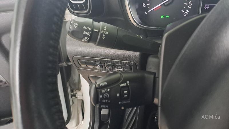 Citroen C3 Aircross 1.2 PURE NAV LED USB