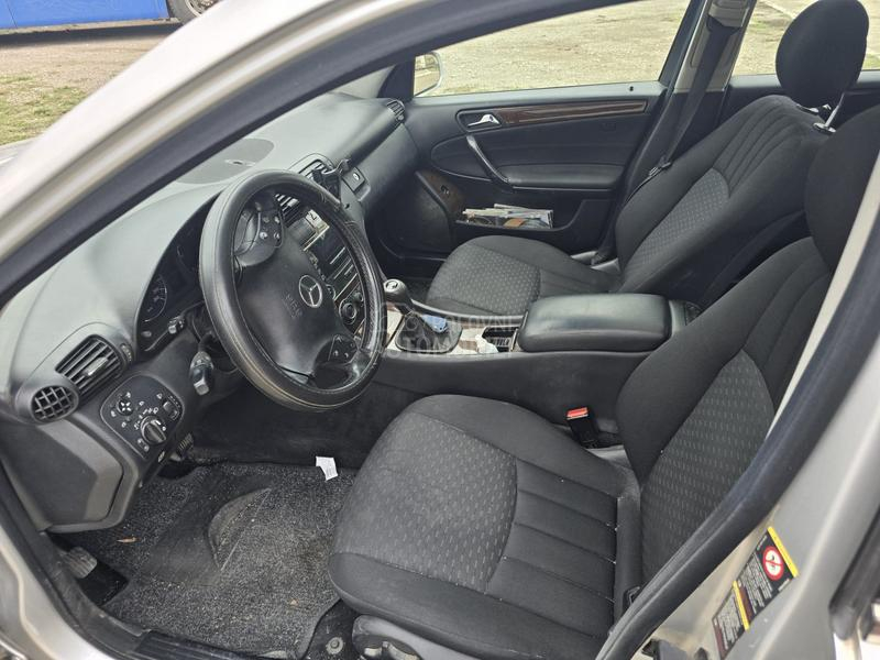Mercedes Benz C 220 