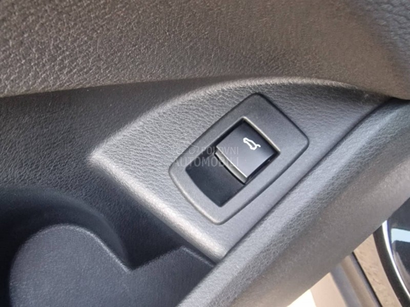 BMW X1 2.0dxdrive/pano