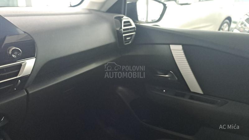 Citroen C4 1.5 BLU NAV AUT LED