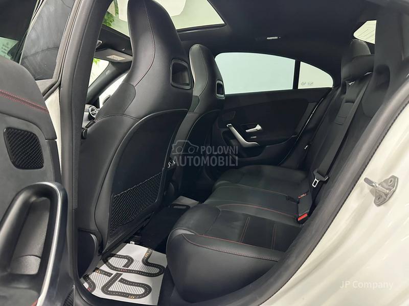 Mercedes Benz CLA 200 AMG PAN AMB 163hp