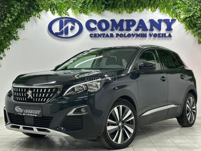 Peugeot 3008 1.2 ALLURE