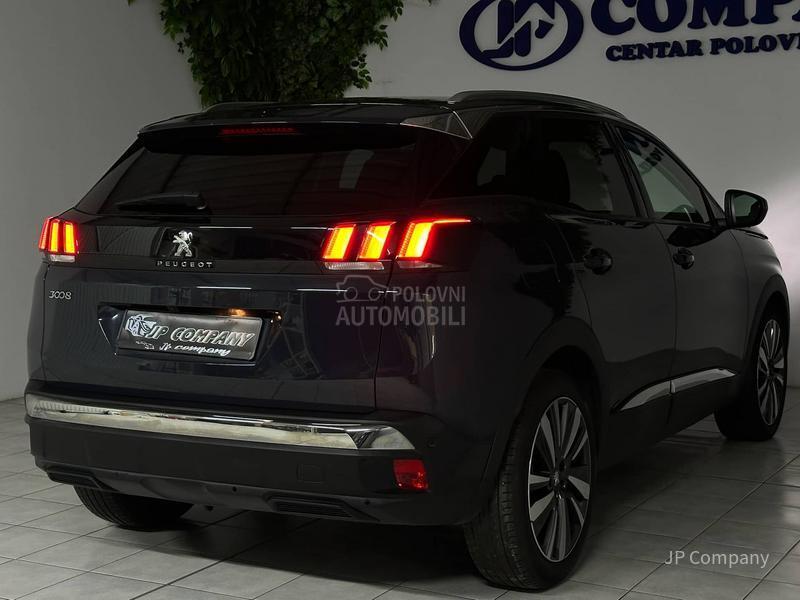 Peugeot 3008 1.2 ALLURE