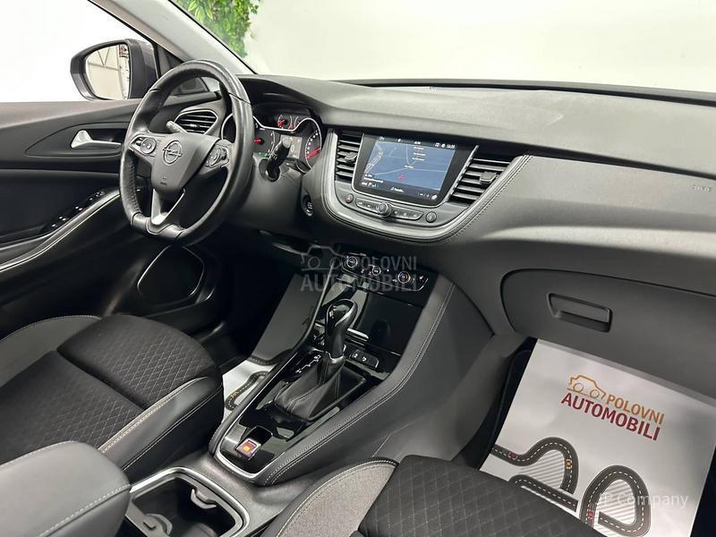 Opel Grandland X 1.2 INNOVATION AUT