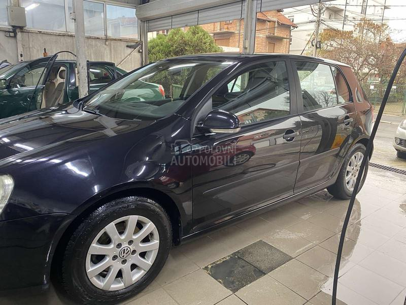Volkswagen Golf 5 