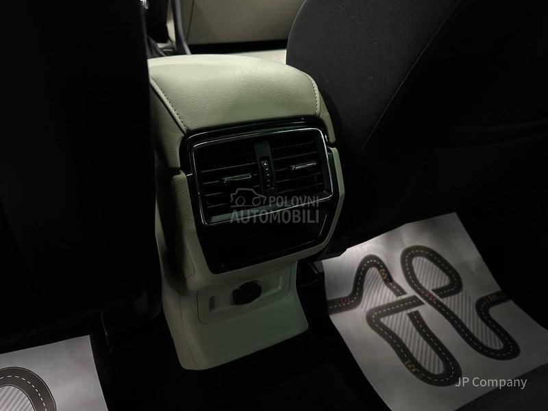 Škoda Karoq 1.5 TSI DSG PAN VIRT