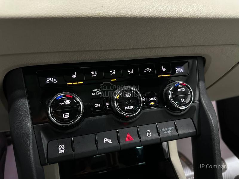 Škoda Karoq 1.5 TSI DSG PAN VIRT