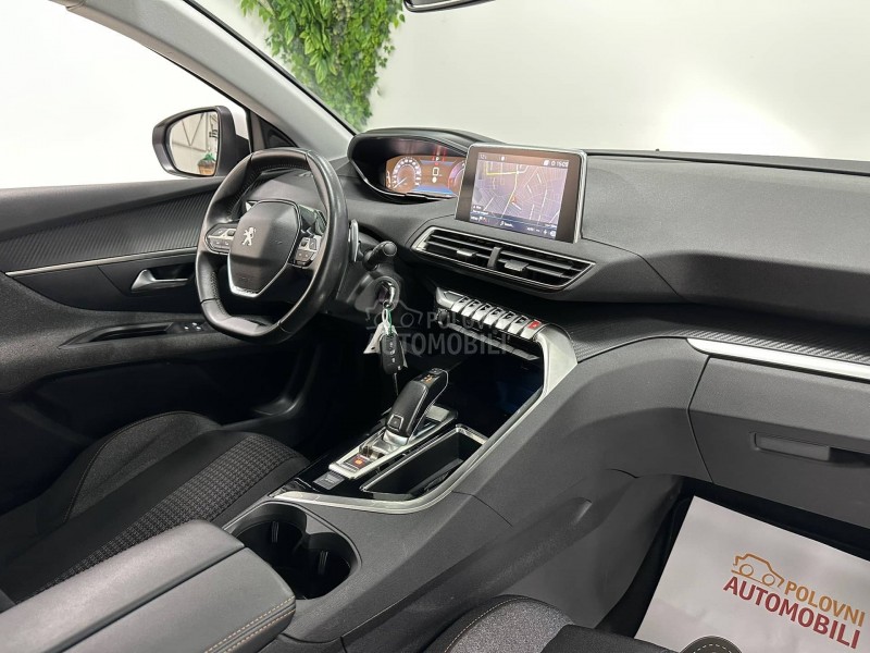 Peugeot 3008 1.5 HDI BUSINESS AUT