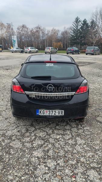 Opel Astra H GTC