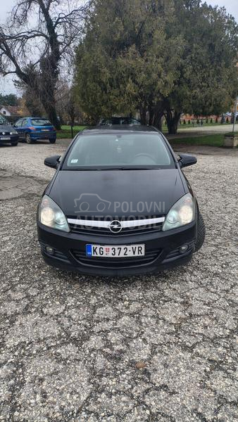 Opel Astra H GTC