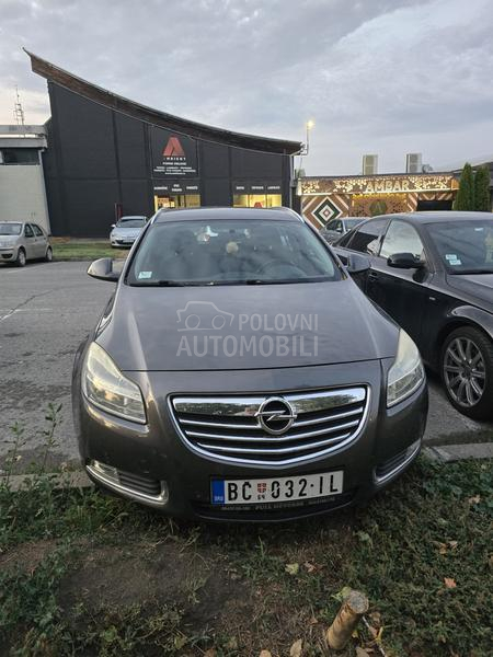 Opel Insignia 1.6 turbo