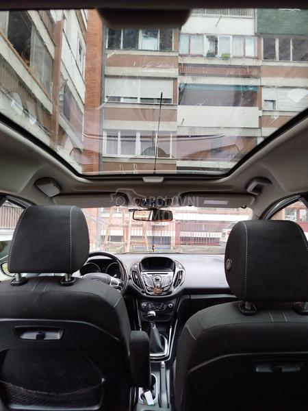 Ford B-Max 1,6 TDCI TITANIUM