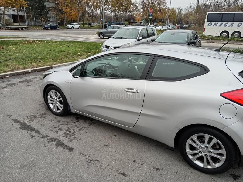 Kia pro_cee`d 1.6 gdi