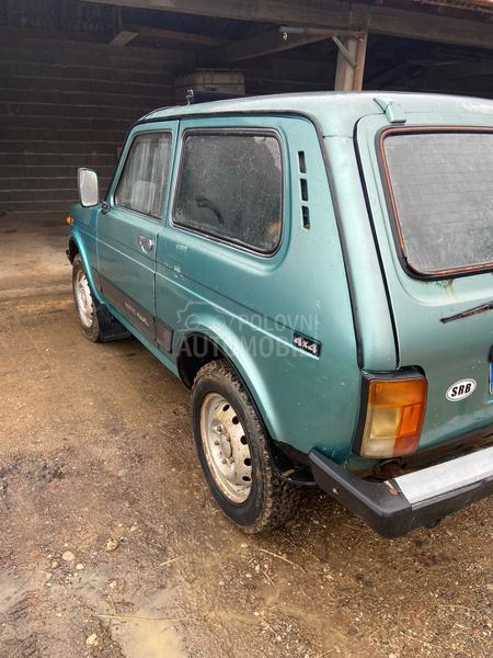 Lada Niva 
