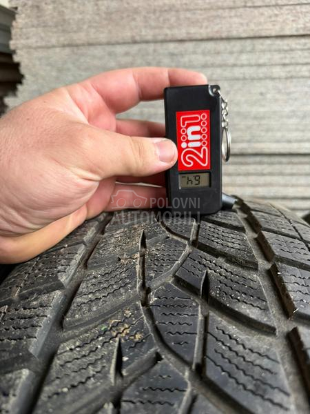 Goodyear 235/55 R19 Zimska