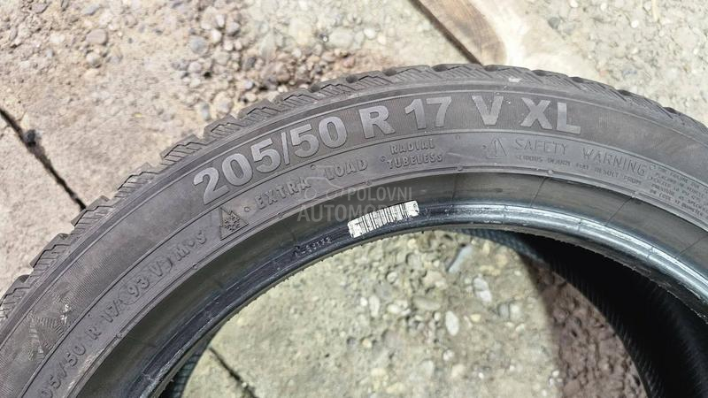 Semperit 205/50 R17 Zimska