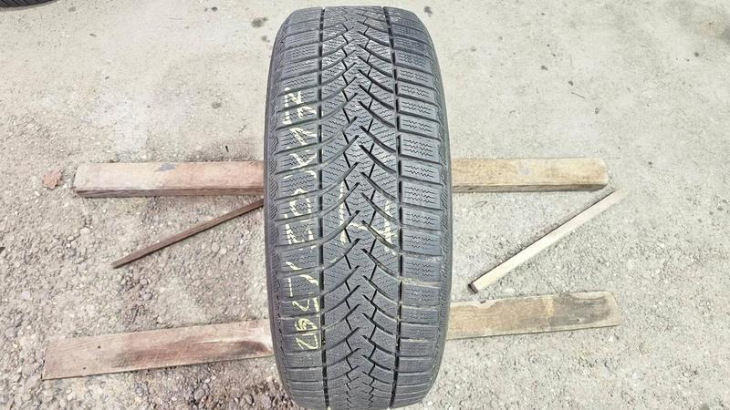 Semperit 205/50 R17 Zimska