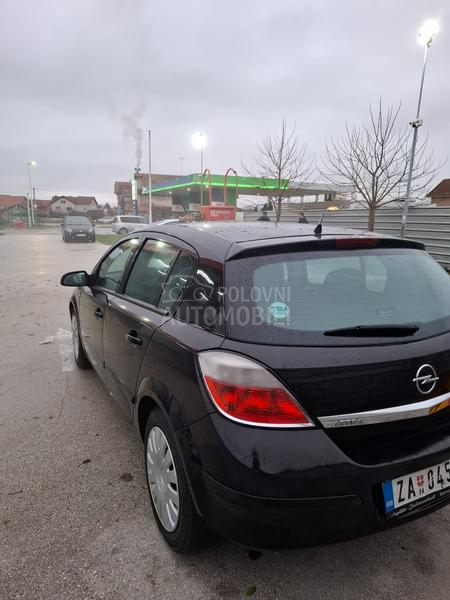 Opel Astra H 1.7 CDTI