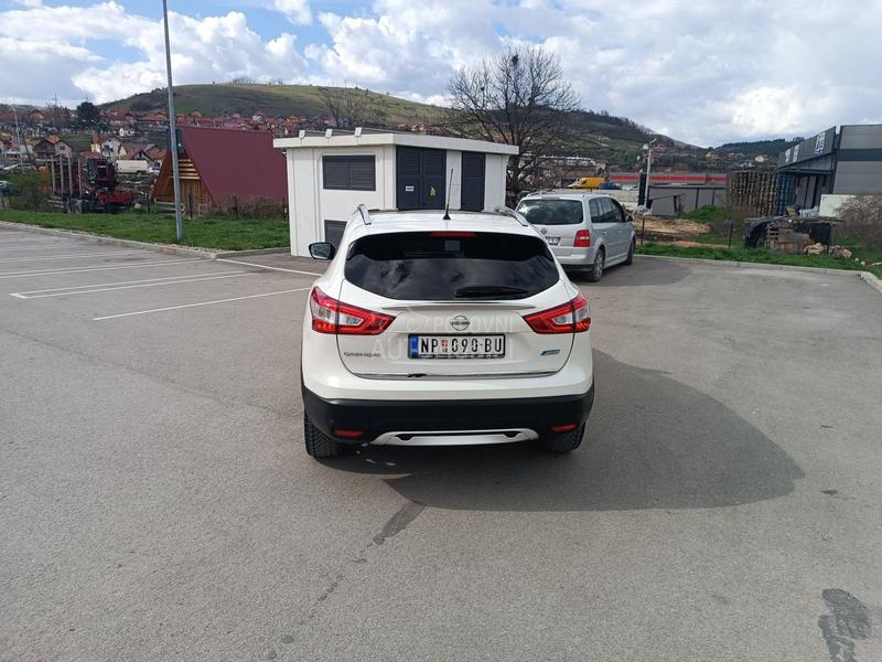 Nissan Qashqai 1,6dci  CVT X-TRONIK