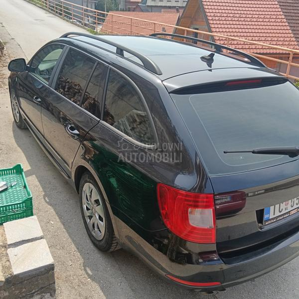 Škoda Superb 