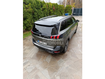 Peugeot 5008 GT LINE
