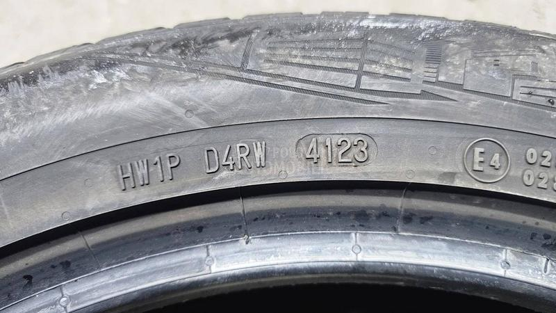 Continental 235/50 R18 Sve sezone