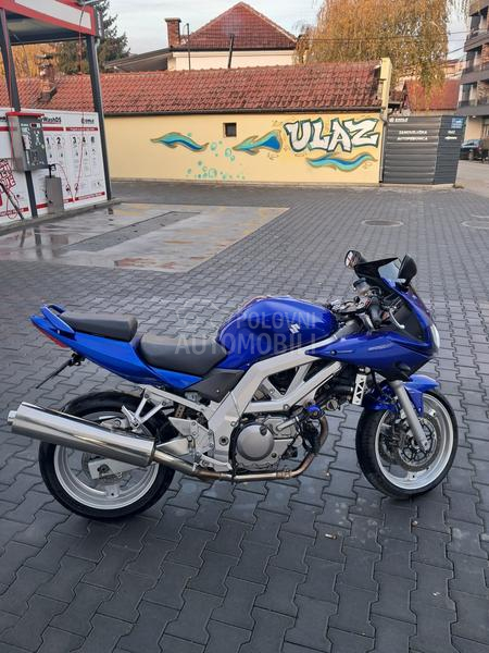 Suzuki SV650S A2