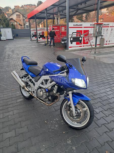 Suzuki SV650S A2