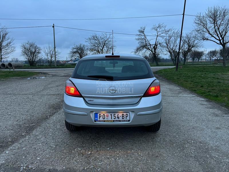 Opel Astra H 1.7CDTI 2004. god