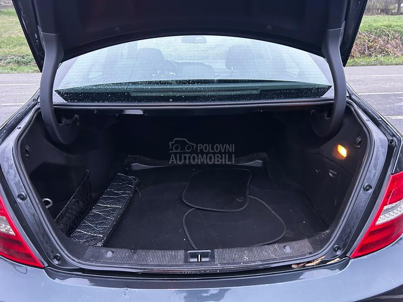 Mercedes Benz C 220 AMG Line