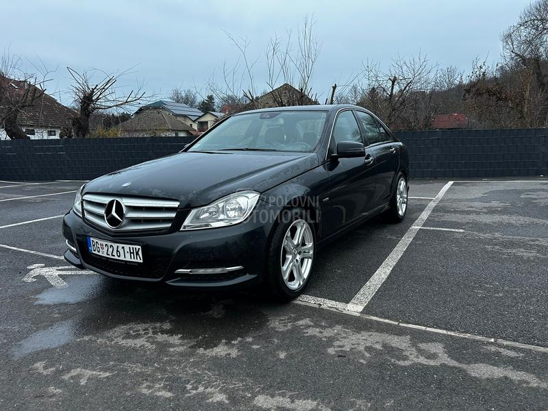 Mercedes Benz C 220 AMG Line