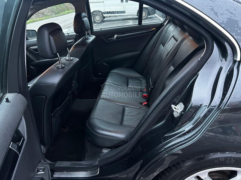 Mercedes Benz C 220 AMG Line