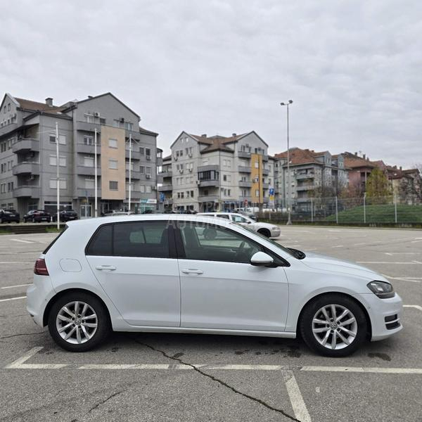 Volkswagen Golf 7 1.6 TDI R-LINE