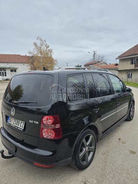 Volkswagen Touran 2.0 tdi 16v