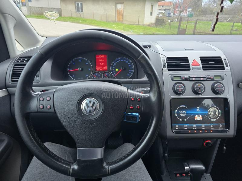 Volkswagen Touran 2.0 tdi 16v