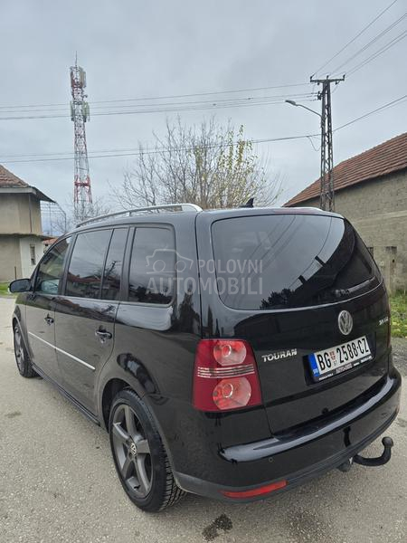 Volkswagen Touran 2.0 tdi 16v
