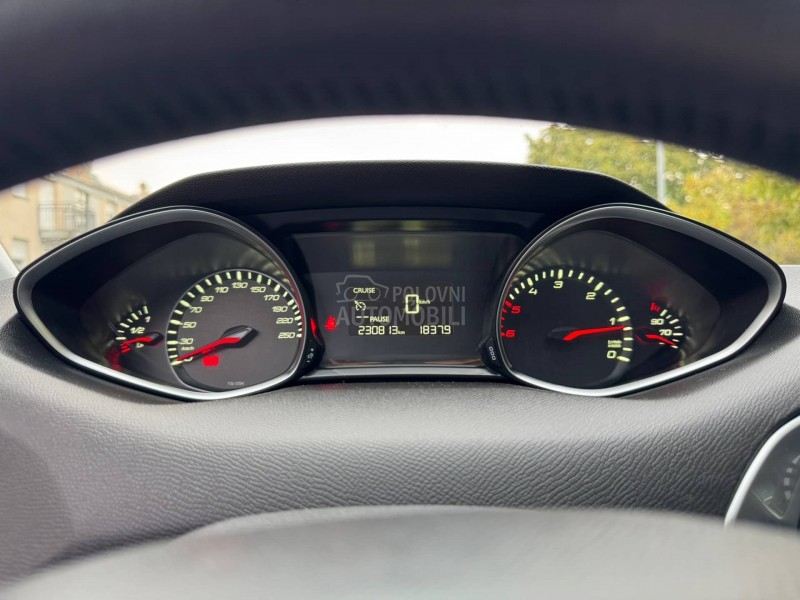 Peugeot 308 1.6eHDI