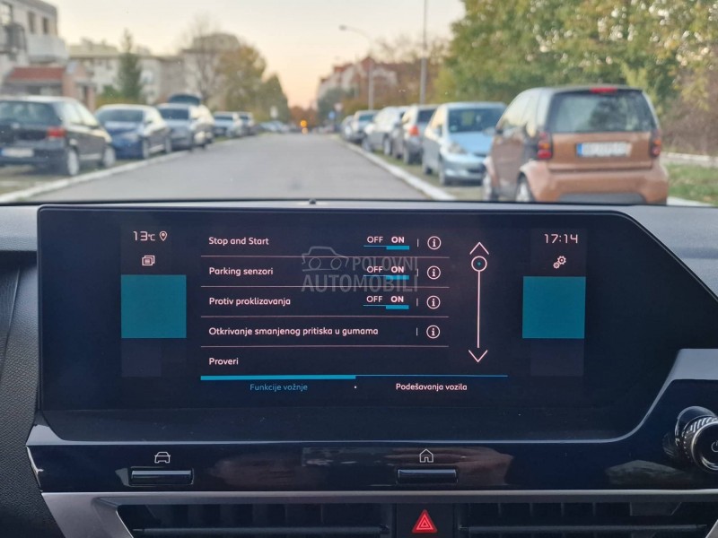 Citroen C4 1.5eHDI/SHINE