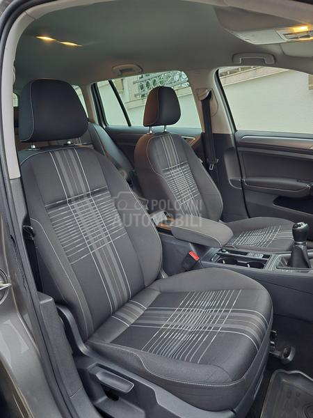 Volkswagen Golf 7 1.6 TDI Lounge