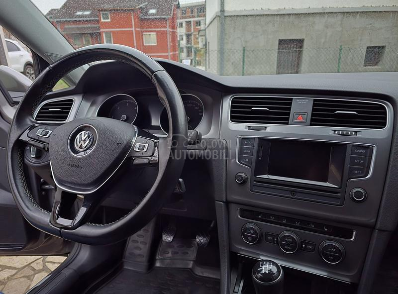 Volkswagen Golf 7 1.6 TDI Lounge
