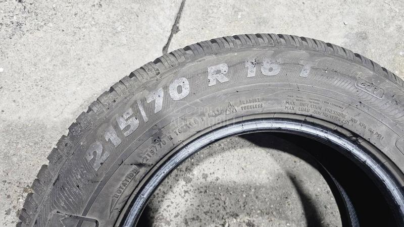 Semperit 215/70 R16 Zimska