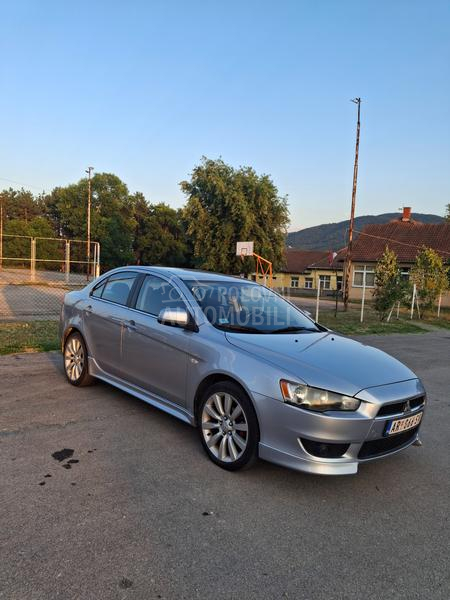 Mitsubishi Lancer 2.0. DID