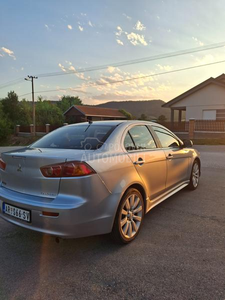 Mitsubishi Lancer 2.0. DID