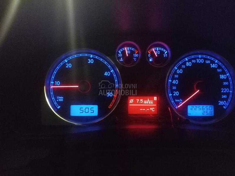 Volkswagen Passat B5.5 1.9