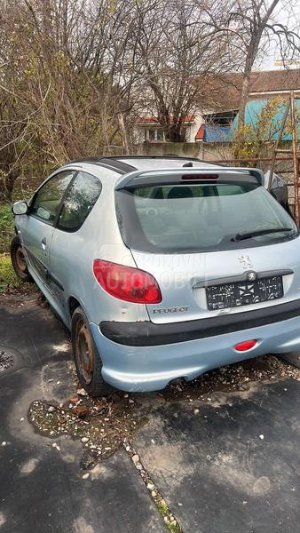 spojler gepeka pezo 206