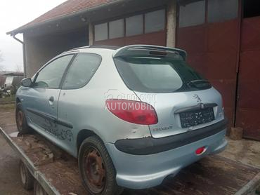 spojler gepeka pezo 206 za Peugeot 206 od 2001. do 2005. god.