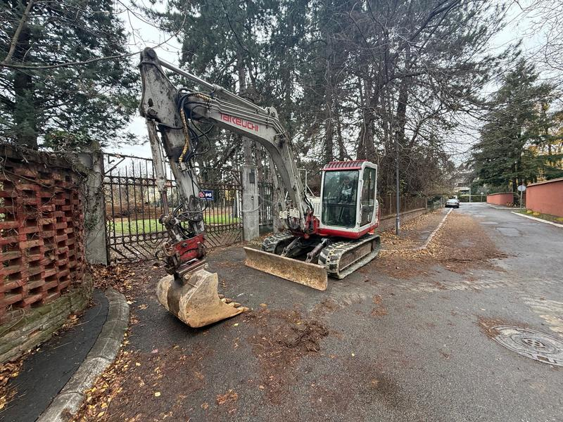 Takeuchi Tb 175