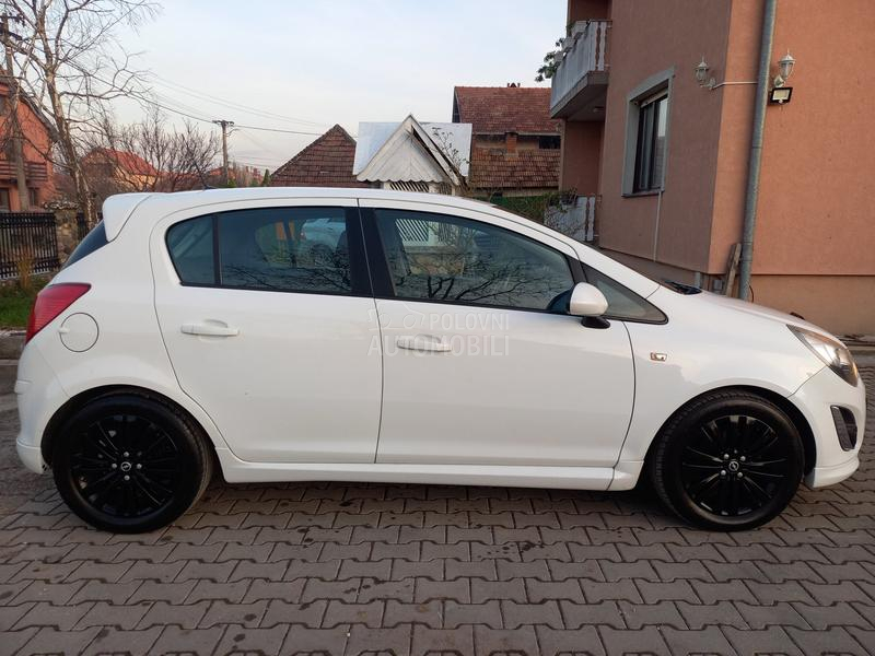 Opel Corsa D 1.4 CH RESTYLING