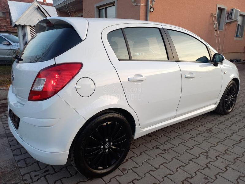 Opel Corsa D 1.4 CH RESTYLING