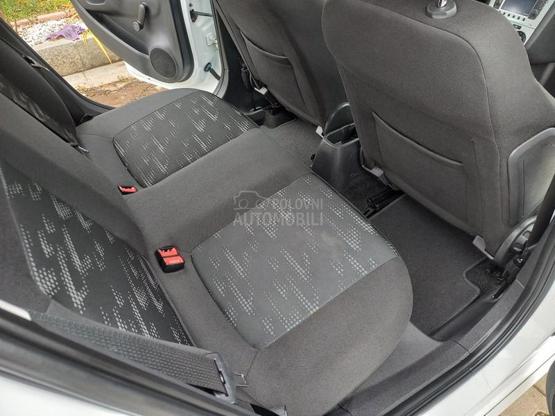 Opel Corsa D 1.4 CH RESTYLING